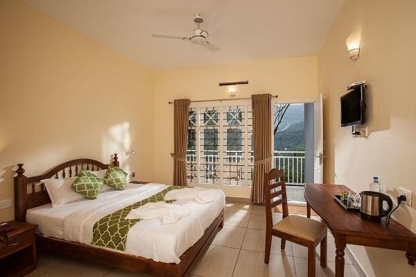 The Breeze Resort Munnar Exterior photo
